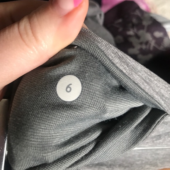 Lululemon Wunder Under Size 6 Grey - Picture 5 of 14